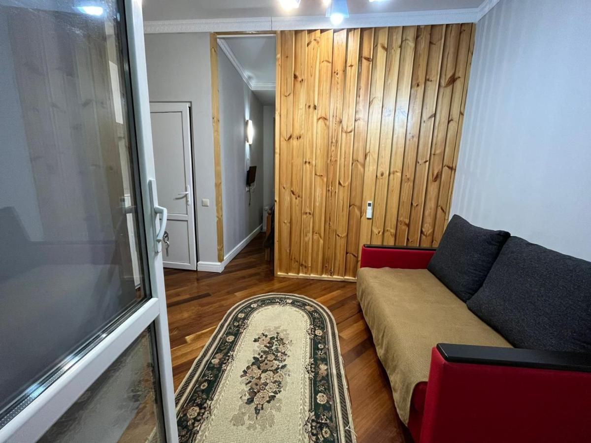 סוקהום Guest House Esma מראה חיצוני תמונה