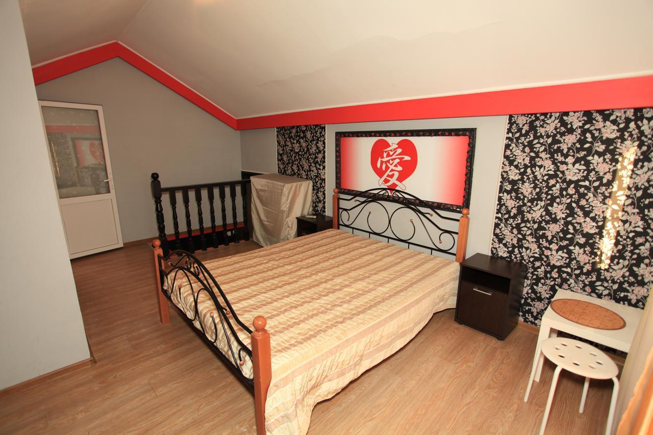 סוקהום Guest House Esma מראה חיצוני תמונה