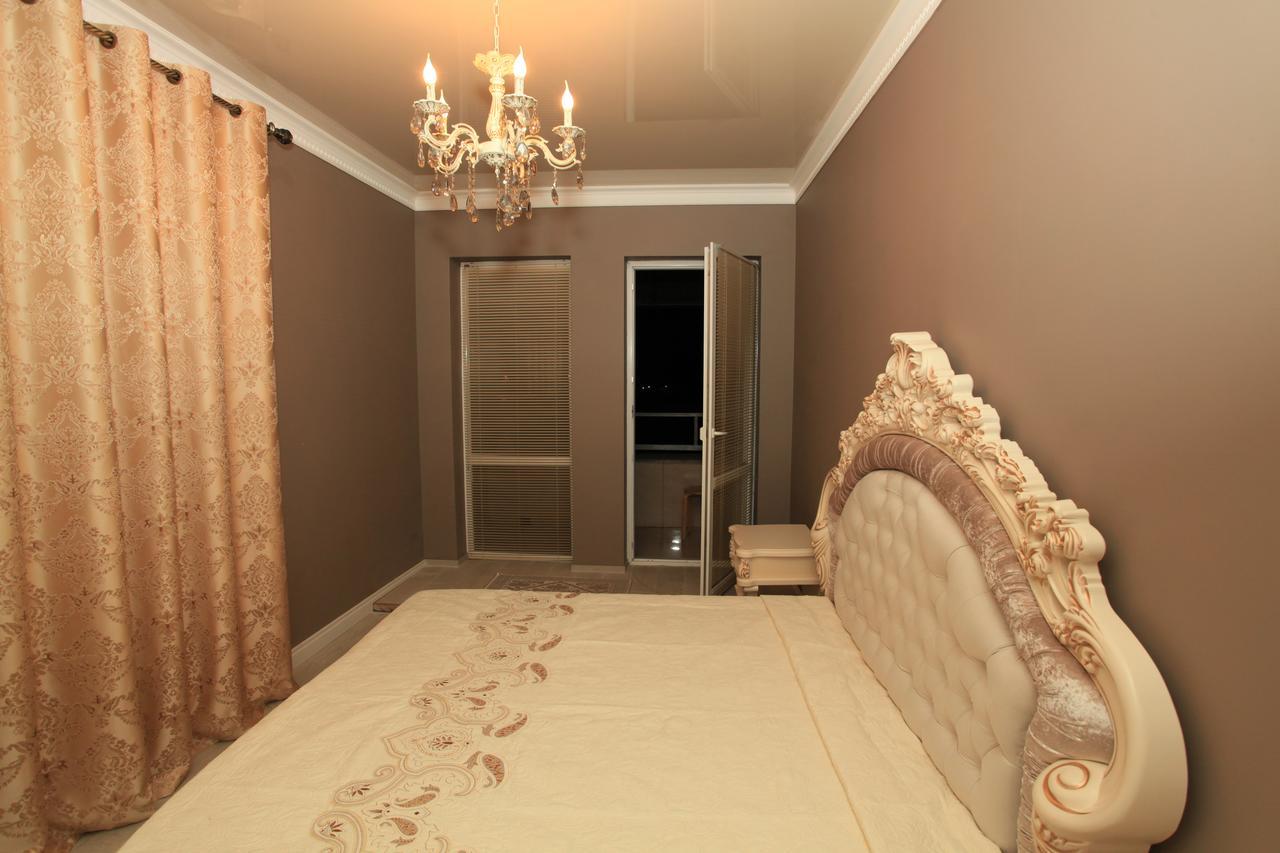 סוקהום Guest House Esma מראה חיצוני תמונה